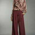 Camicia fantasia bordeaux con balze e fiocco